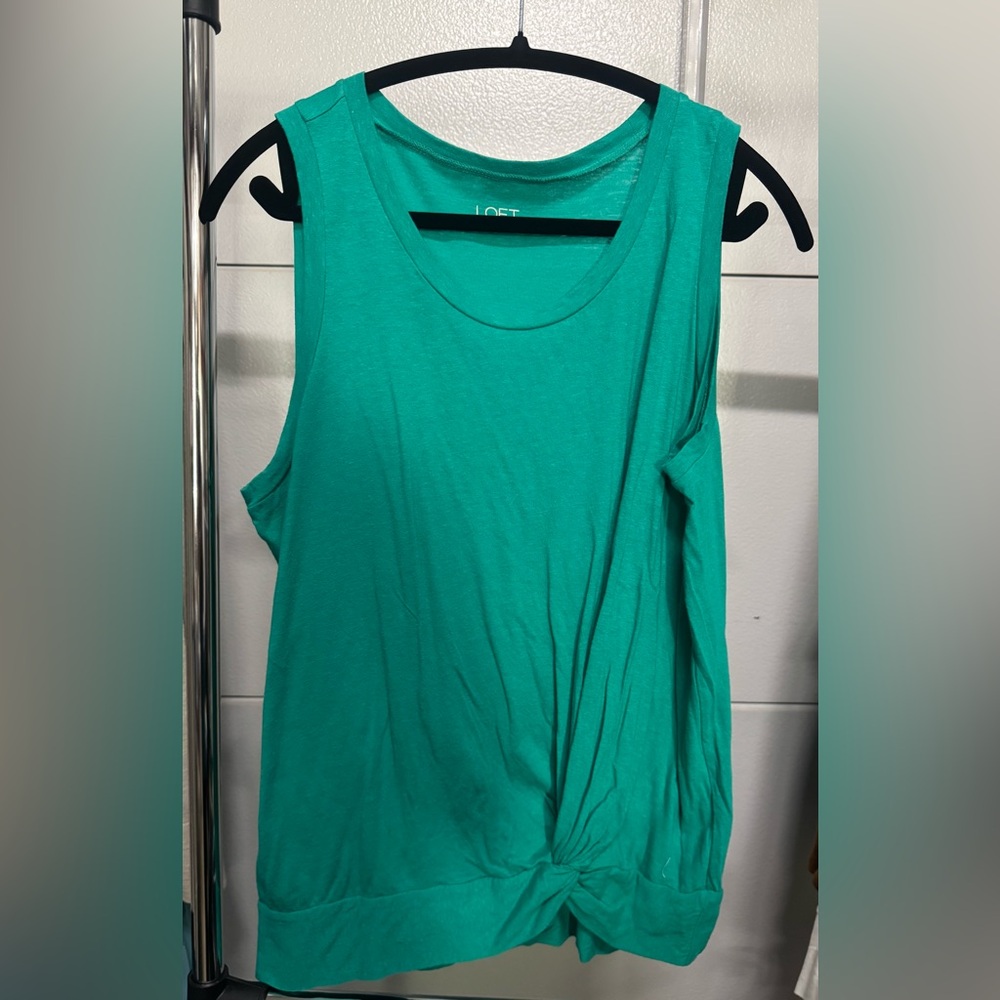 LOFT Women's teal green sleeveless top. Size lg.